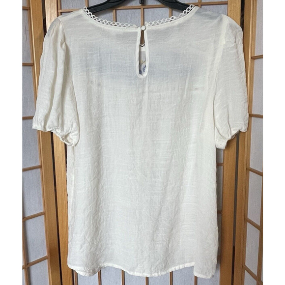 MINE Boho sheer white top embroidered flowers Large - Picture 5 of 6